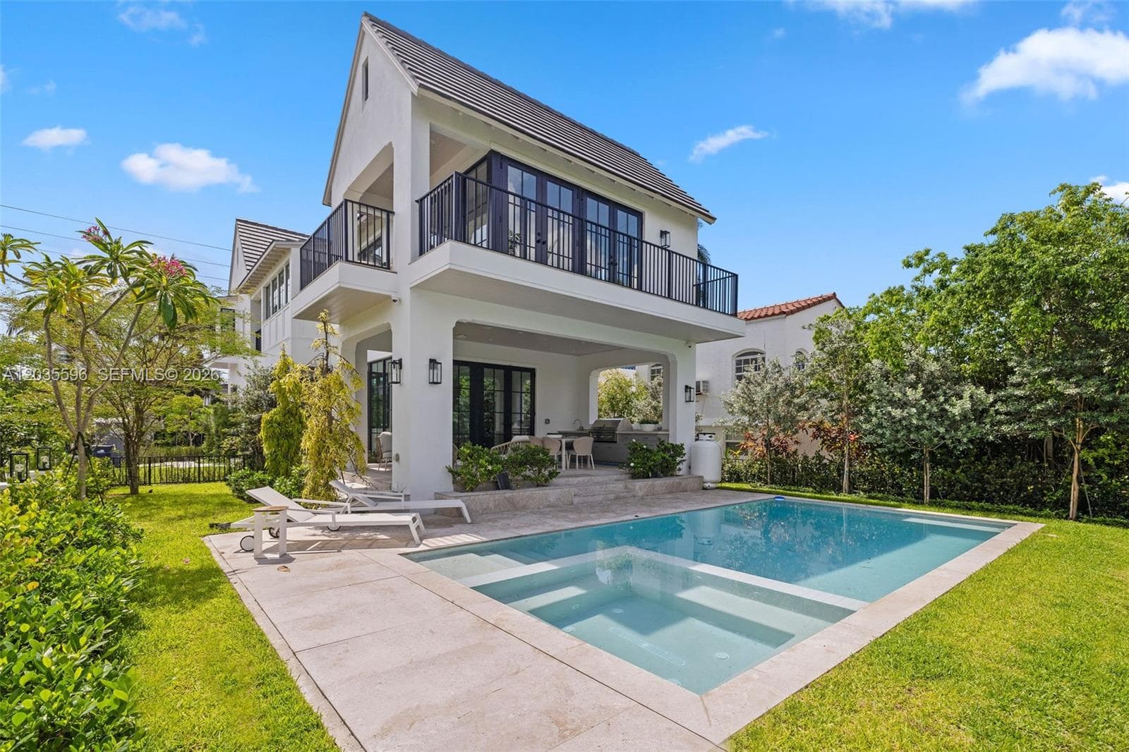 5262 La Gorce Dr, Miami Beach, FL 33140 photo 4