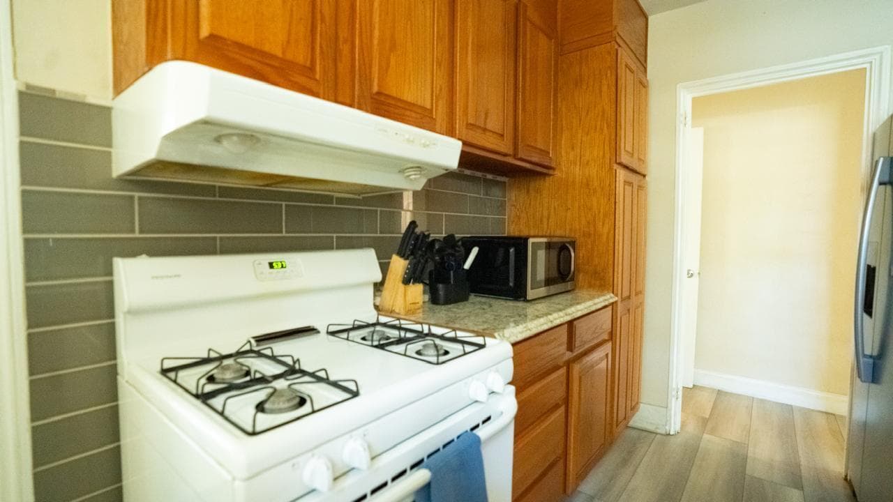 332 S Swinton Avenue S, Delray Beach, FL 33444 photo 2
