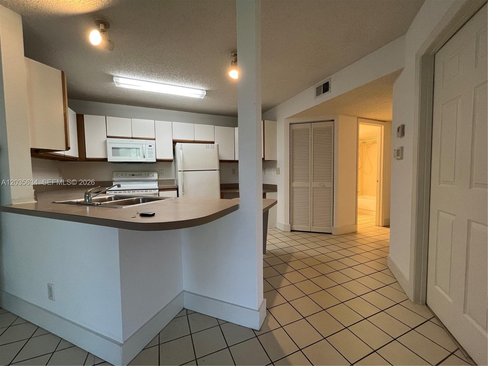 4035 W Mcnab Rd # F203, Pompano Beach, FL 33069 photo 4