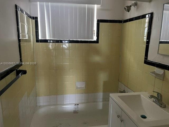 2751 NW 46th St # 11, Miami, FL 33142 photo 4