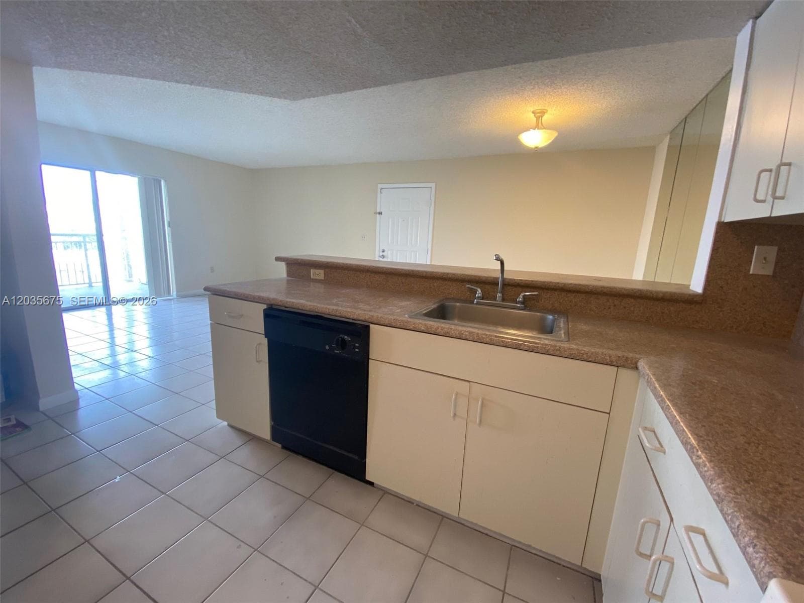 8600 SW 212th St # 208, Cutler Bay, FL 33189 photo 4