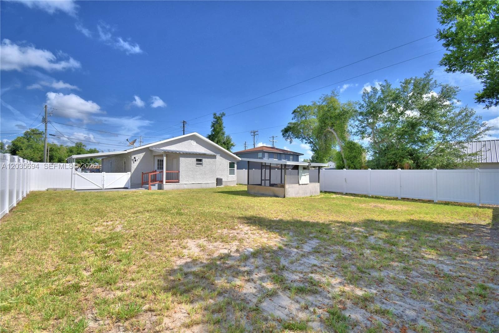 208 Center Street, Other City - In The State Of Florida, FL 33823 photo 3