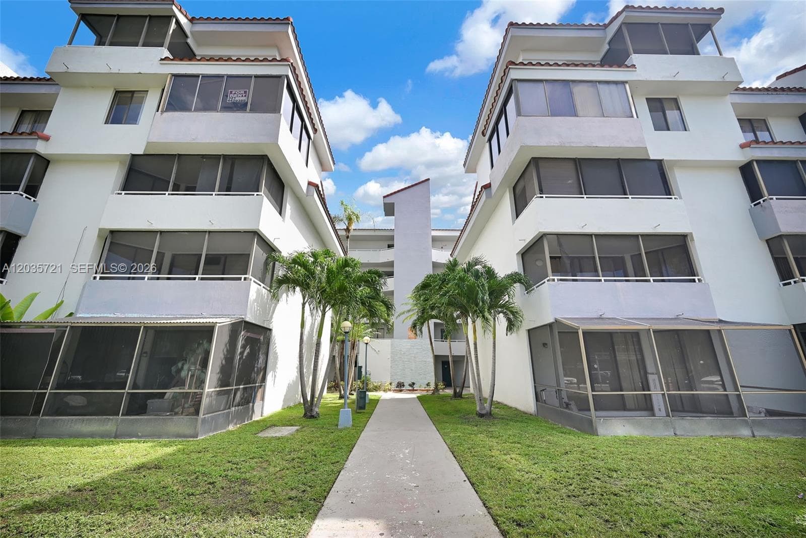 8255 SW 152nd Ave # E-312, Miami, FL 33193 photo 2