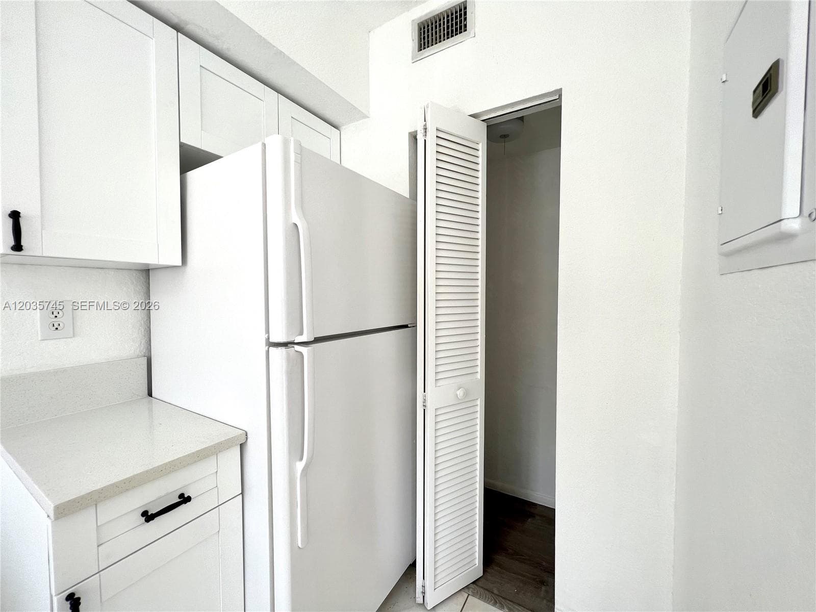 444 NW 84th St # 444, Miami, FL 33150 photo 5