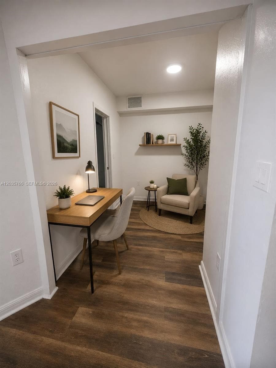 120 SW 8th Ave # 502, Miami, FL 33130 photo 5