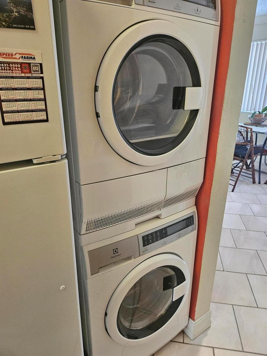 1045 SE 15th Street # 13c, Fort Lauderdale, FL 33316 photo 5
