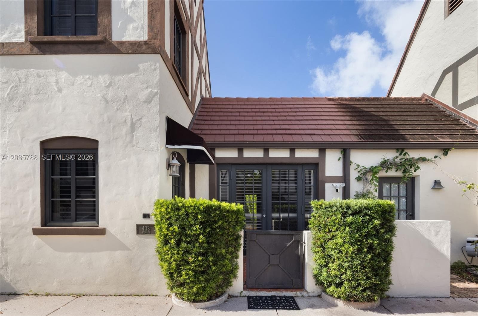 408 Viscaya Ave, Coral Gables, FL 33134 photo 2