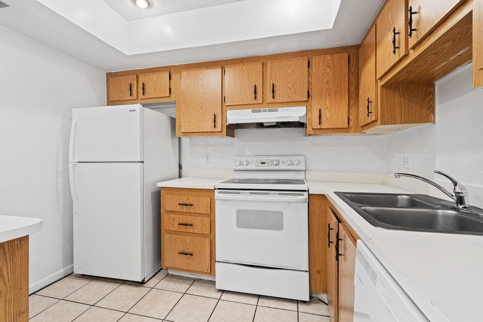 4151 Oak Terrace Drive # 4151, FL 33463 photo 4