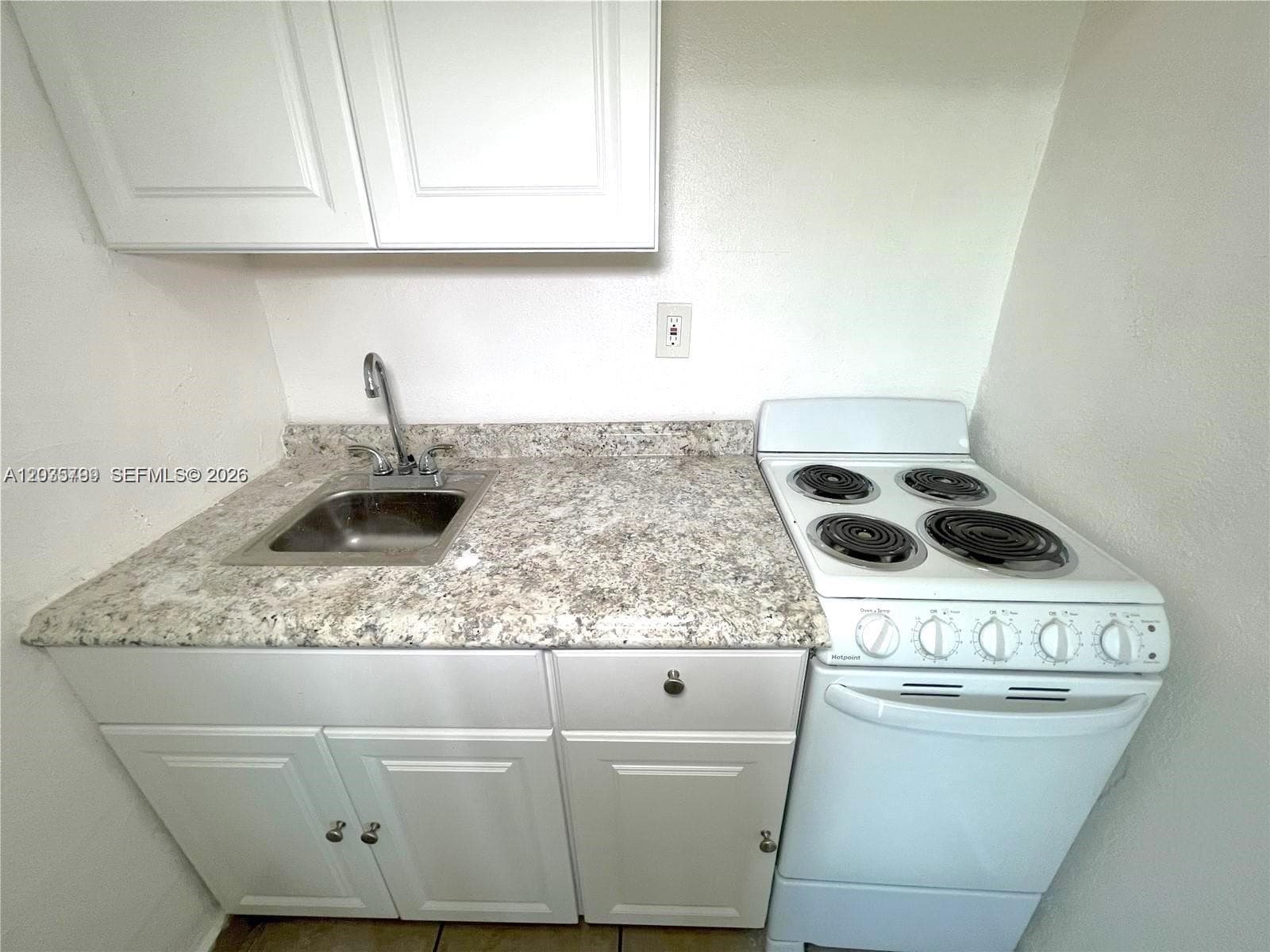 420 NW 10th St # 7, Miami, FL 33136 photo 3