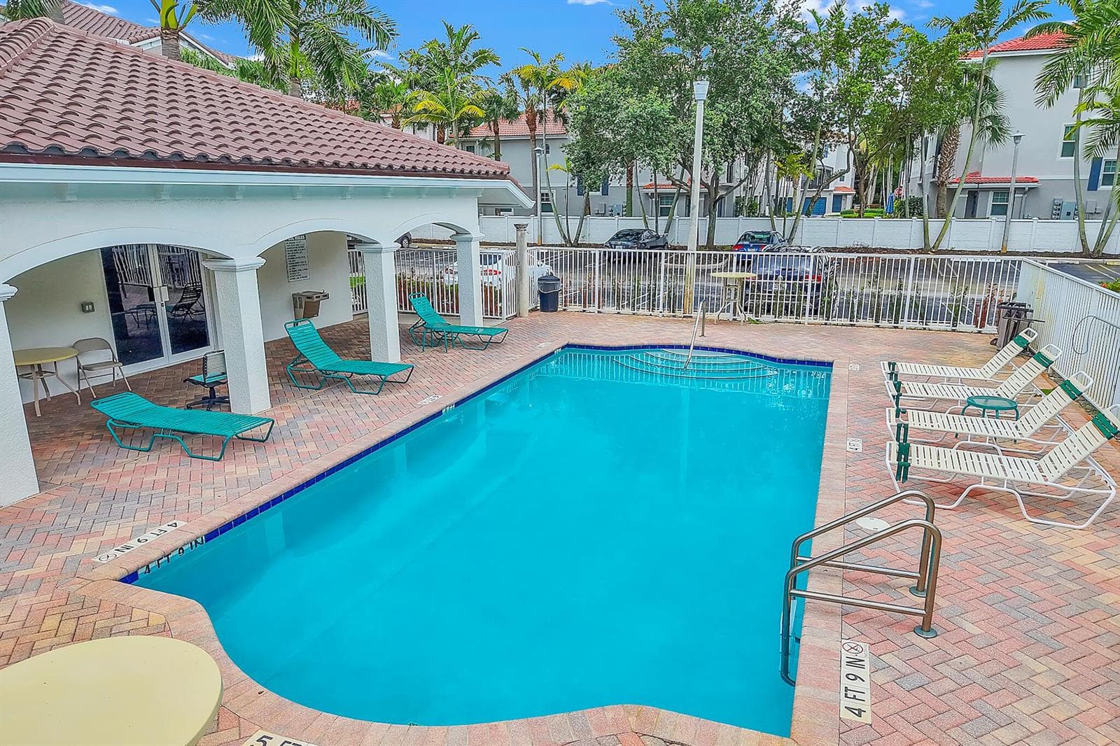 528 Bayfront Drive, Boynton Beach, FL 33435 photo 3
