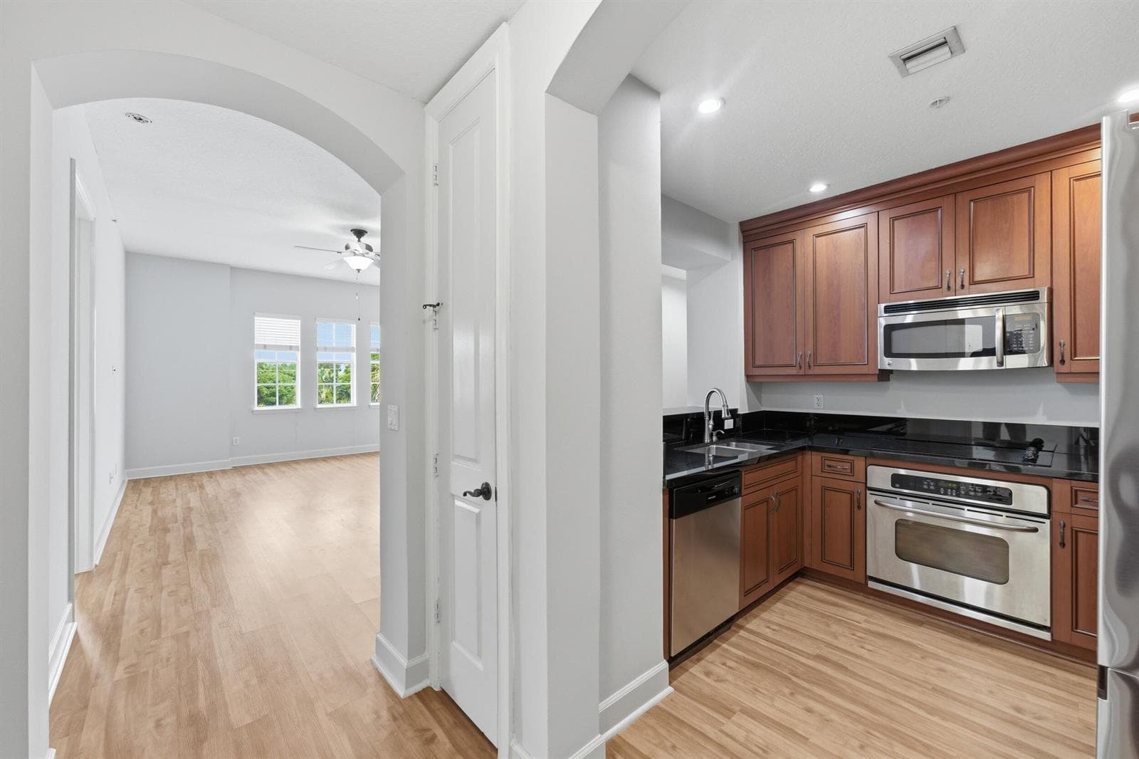 200 NE 2nd Avenue # 316, Delray Beach, FL 33444 photo 3