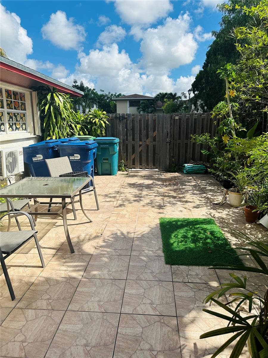 14724 SW 107th Ter, Miami, FL 33196 photo 3