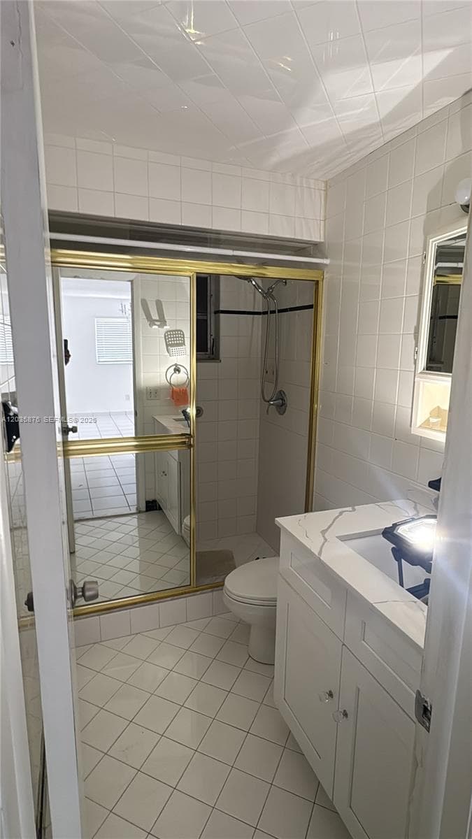 830 W 75th St # 1, Hialeah, FL 33014 photo 5