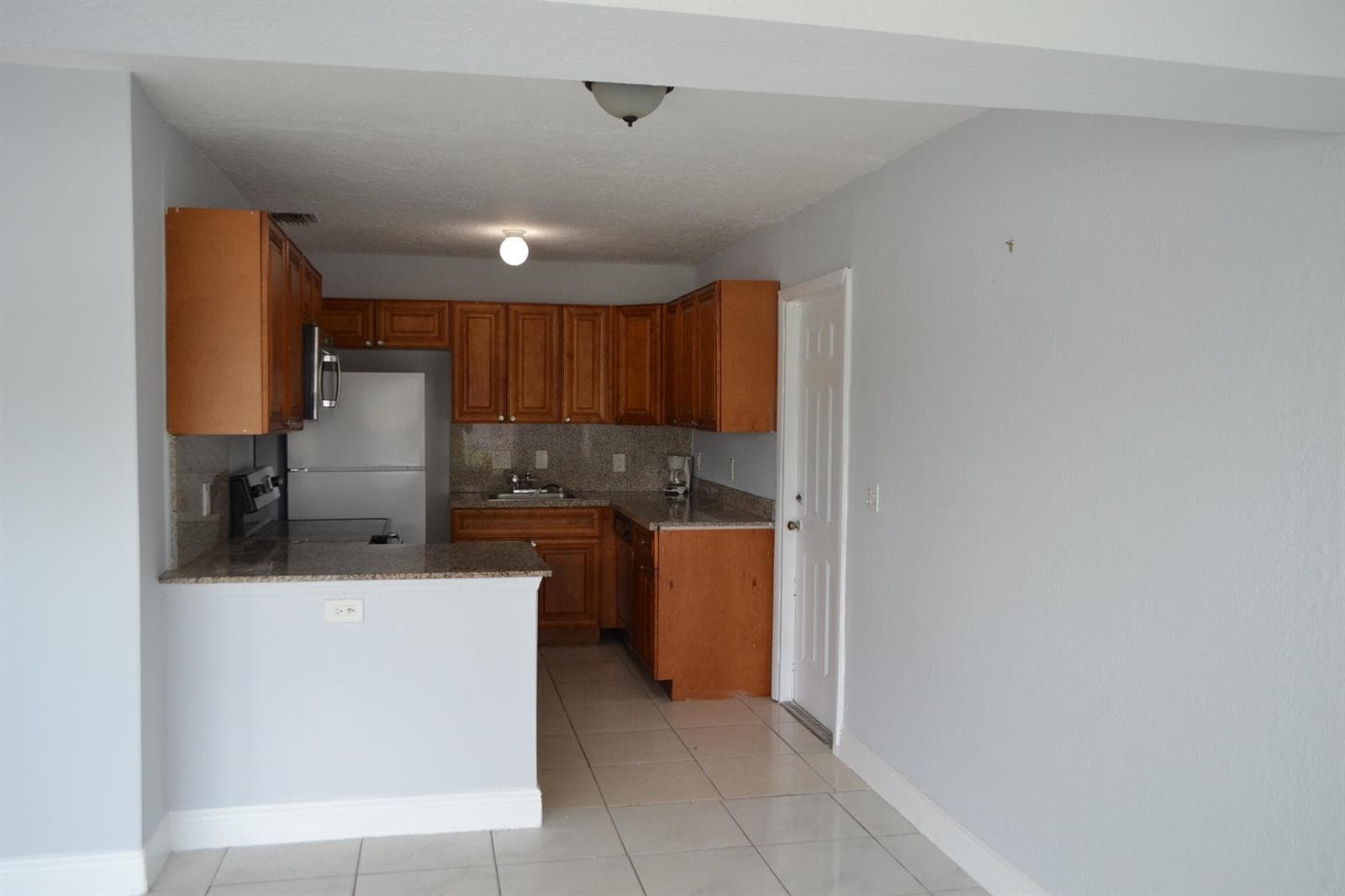 608 NW 20th Court, Pompano Beach, FL 33060 photo 4