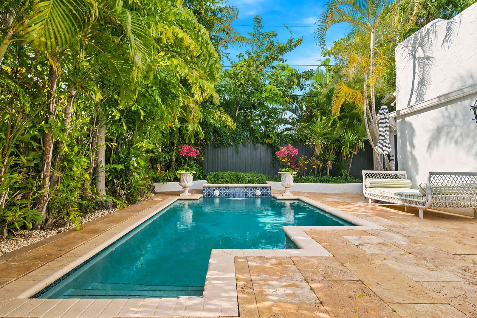 235 Nottingham Boulevard, West Palm Beach, FL 33405 photo 2