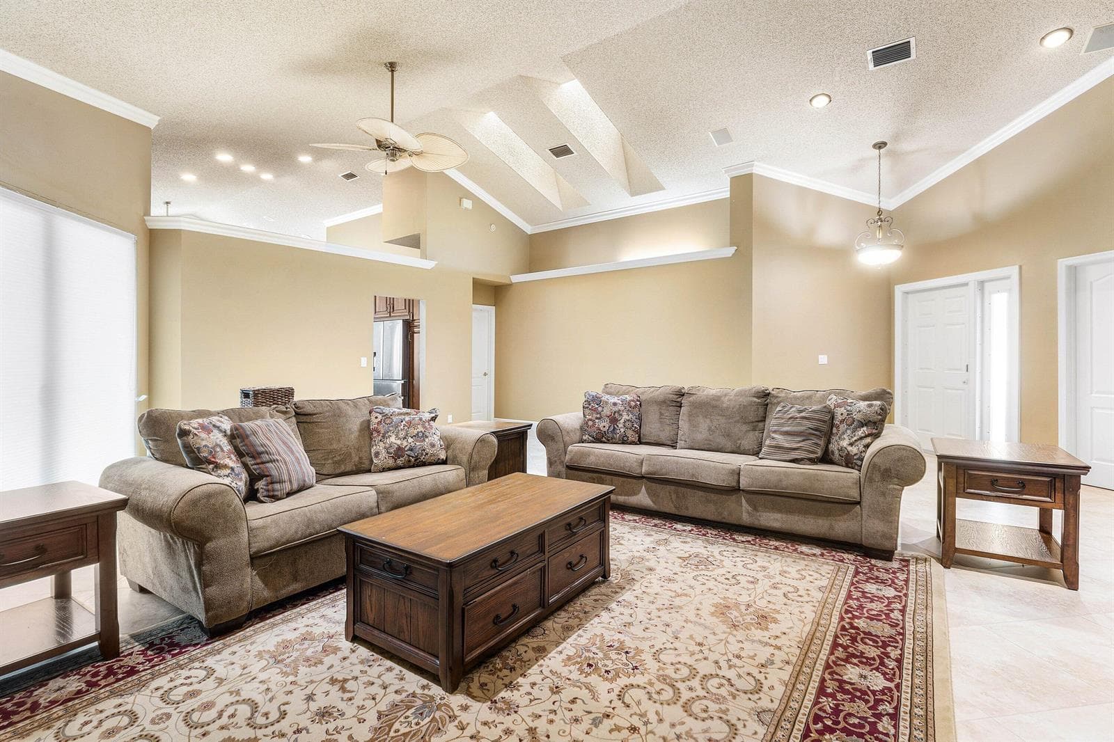 9101 Baybury Lane, West Palm Beach, FL 33411 photo 3