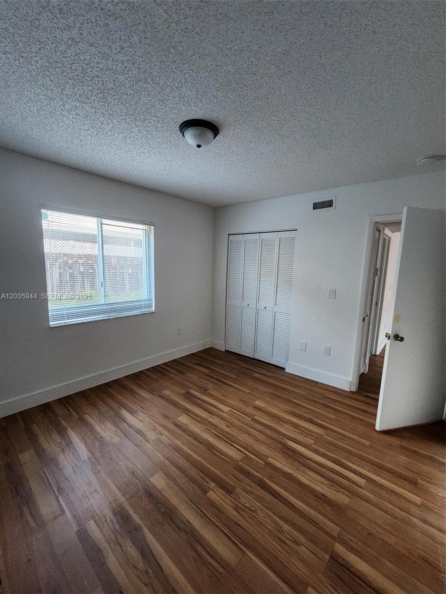 10019 W Okeechobee Rd # 102, Hialeah Gardens, FL 33016 photo 4