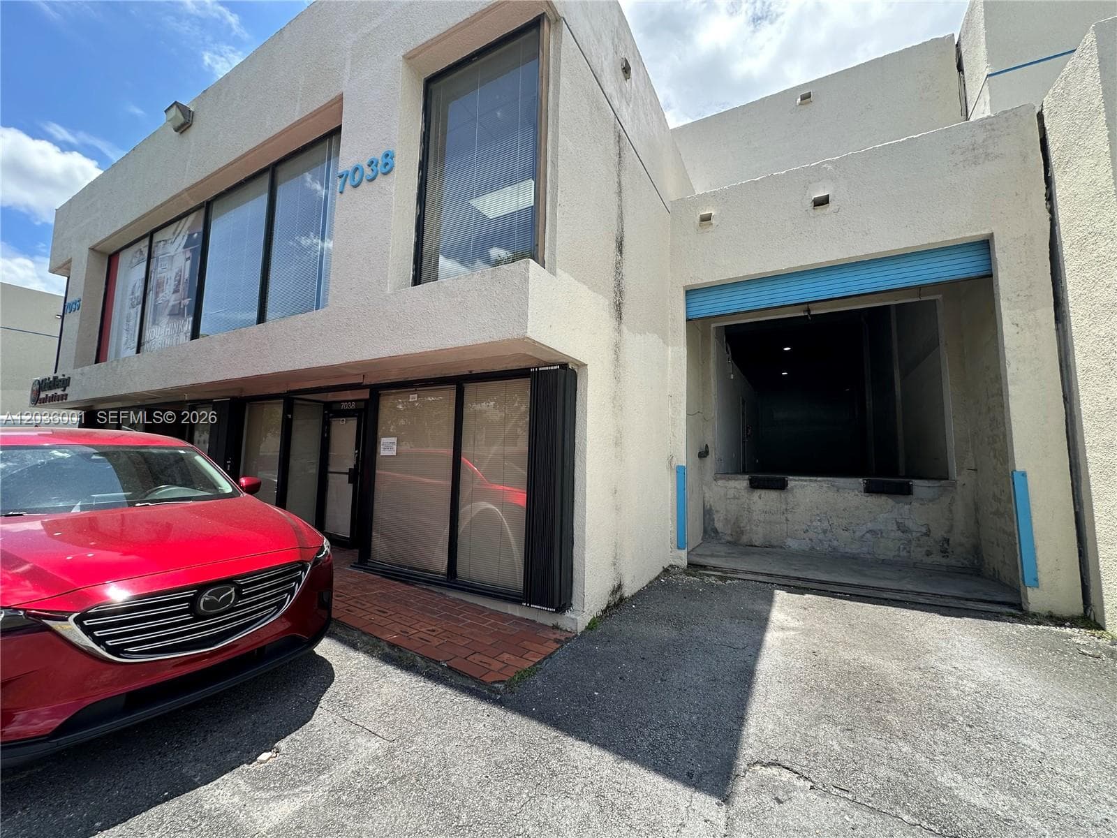 7038 NW 50th St # 5-2, Miami, FL 33166 photo 3