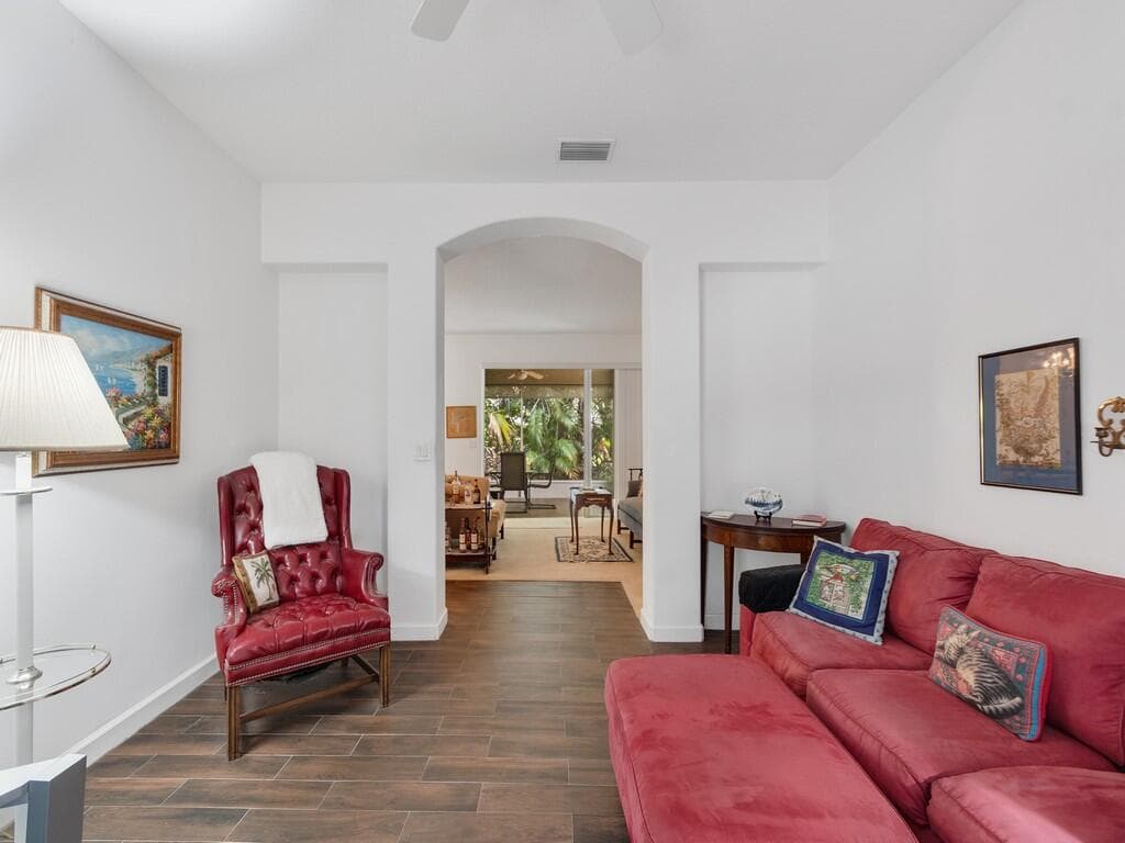 3830 Nags Head Place SW, Vero Beach, FL 32968 photo 4