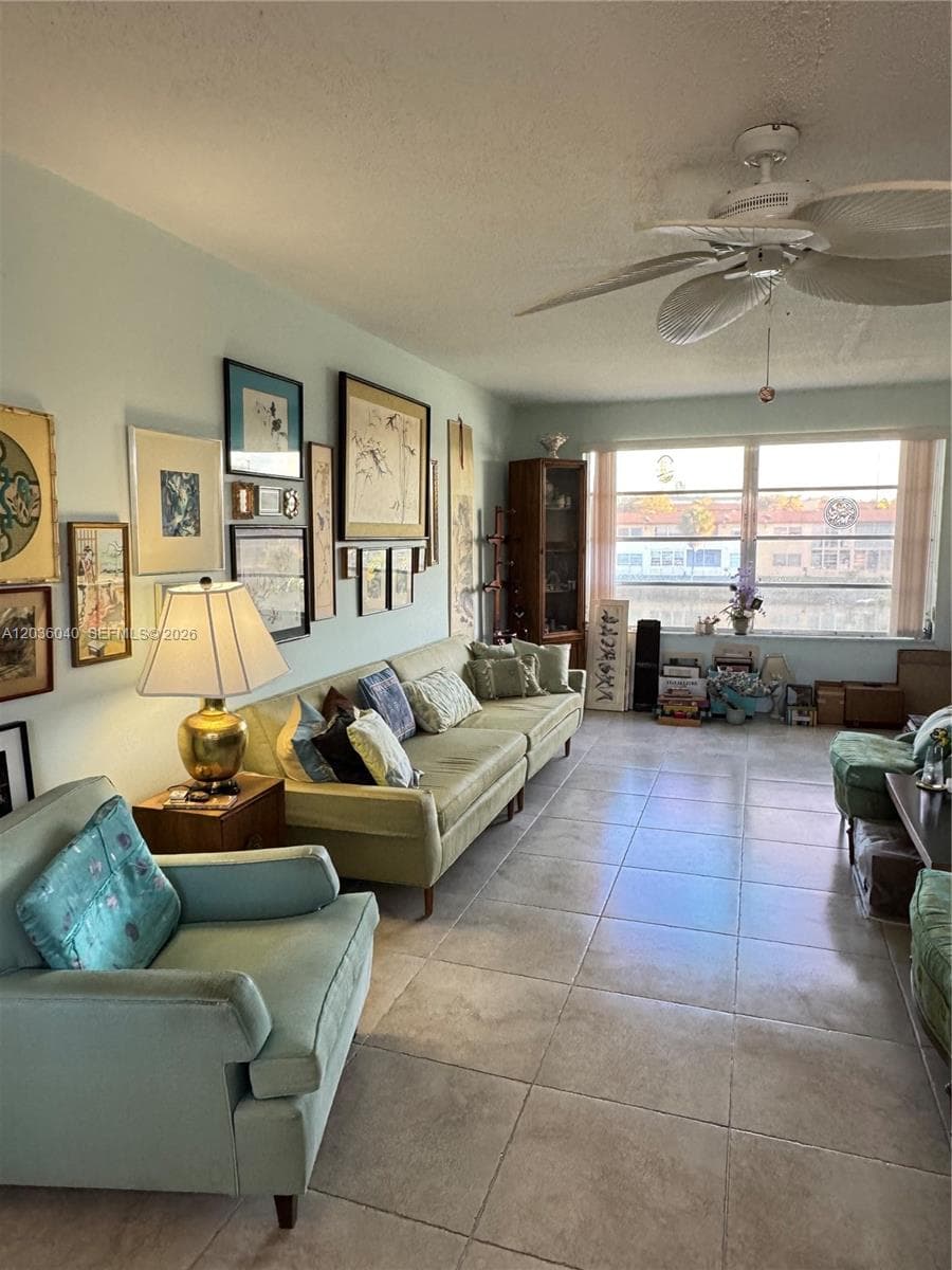 2940 NE 203rd St # C-213, Aventura, FL 33180 photo 2