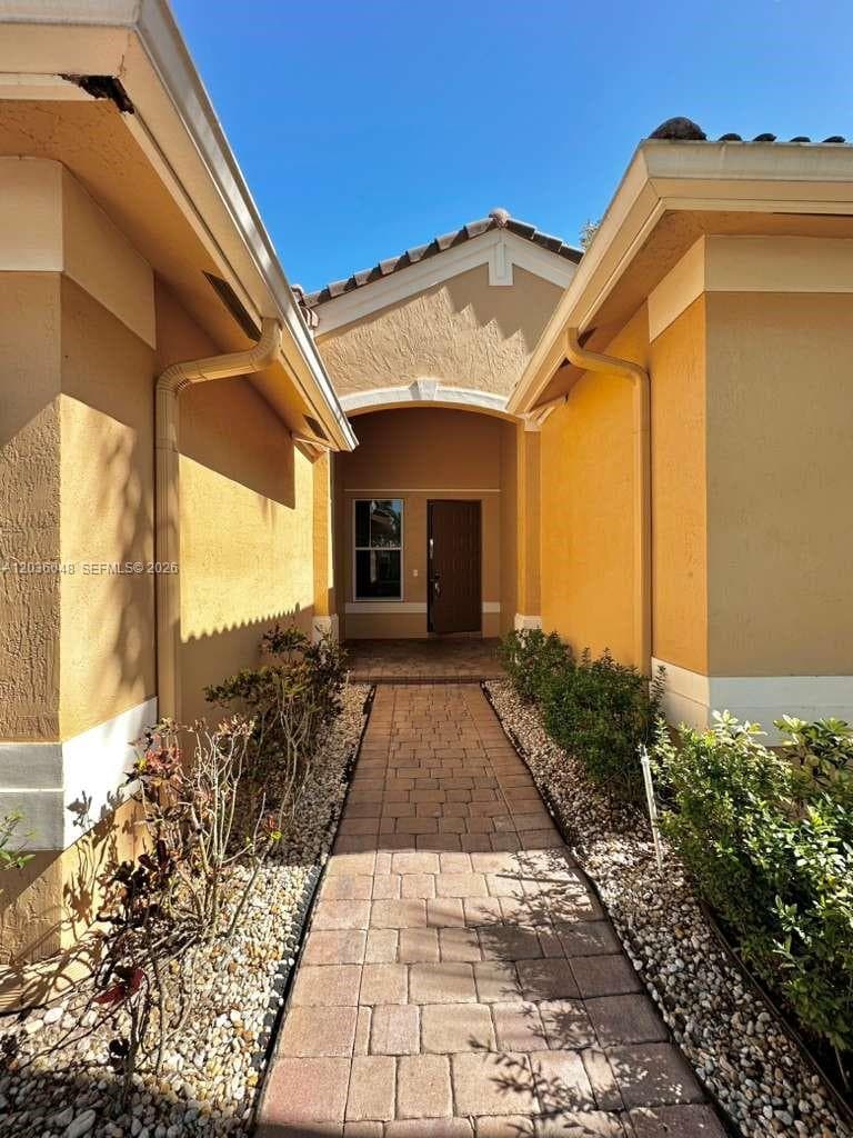 1831 Mariners Ln, Weston, FL 33327 photo 3