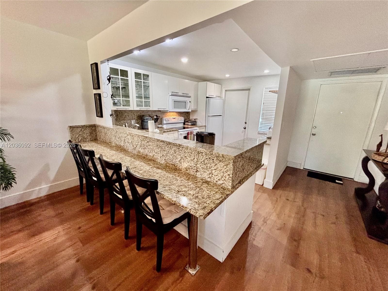 3051 S Palm Aire Dr # 102, Pompano Beach, FL 33069 photo 4