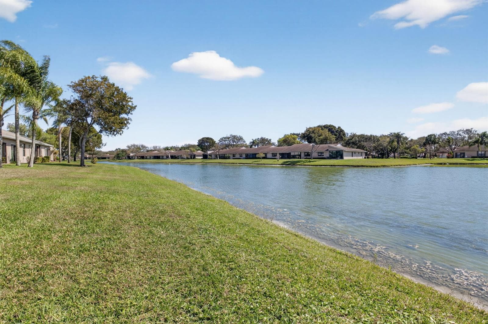 8350 Springlake Drive, Boca Raton, FL 33496 photo 2