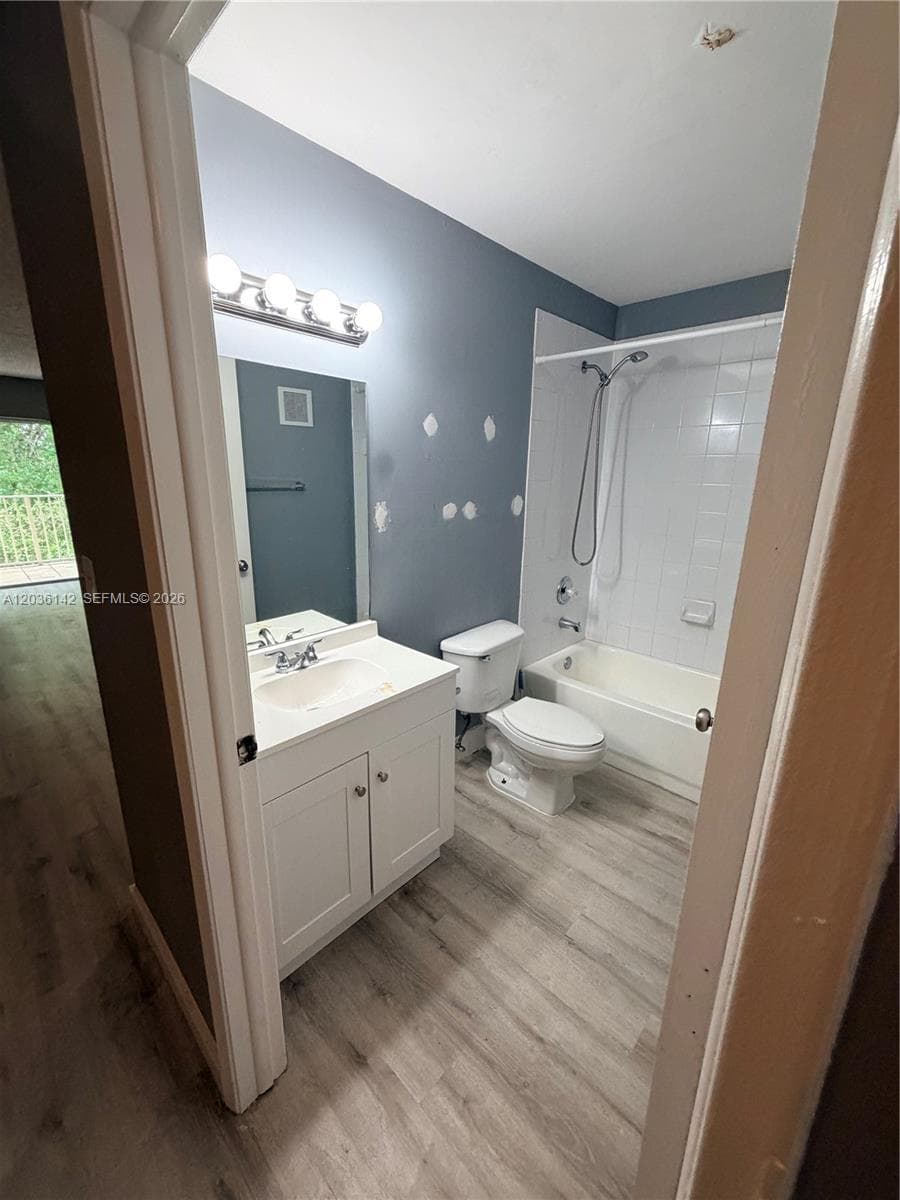 15741 SW 137th Ave # 204, Miami, FL 33177 photo 4
