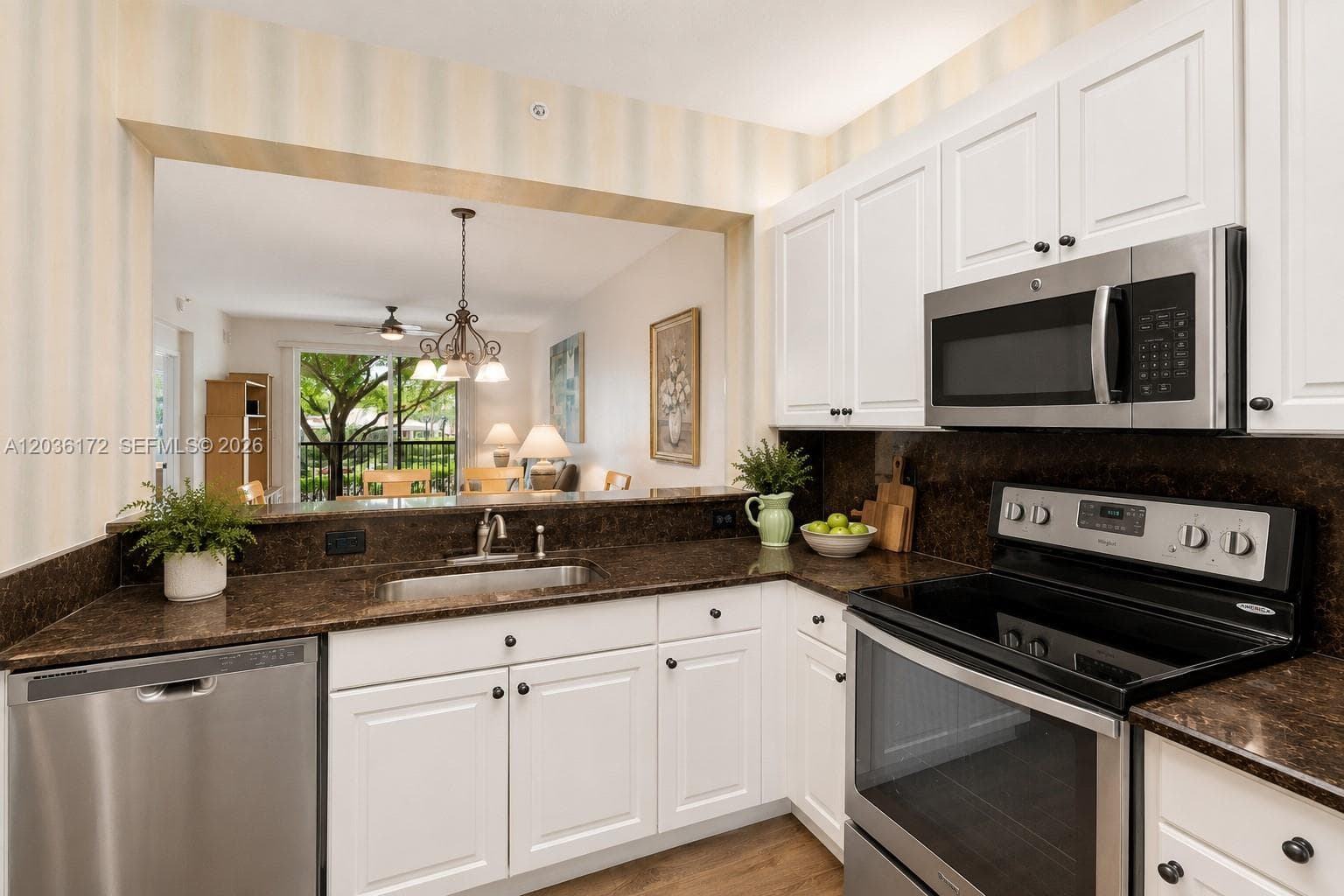 7715 Yardley Dr # 212, Tamarac, FL 33321 photo 3