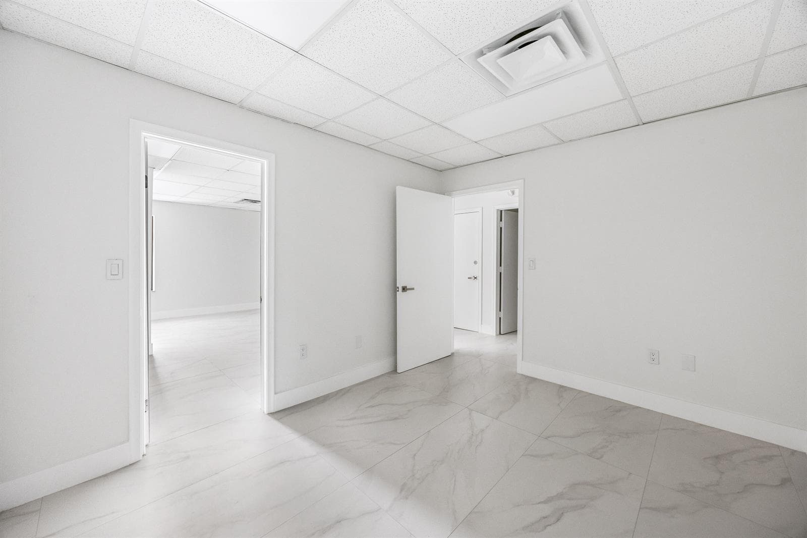 150 NW 70th Avenue # 07, Plantation, FL 33317 photo 2