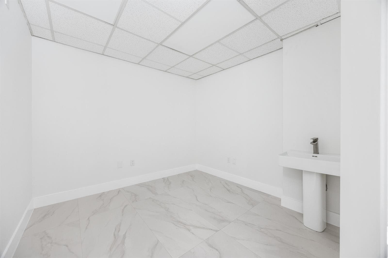 150 NW 70th Avenue # 07, Plantation, FL 33317 photo 4