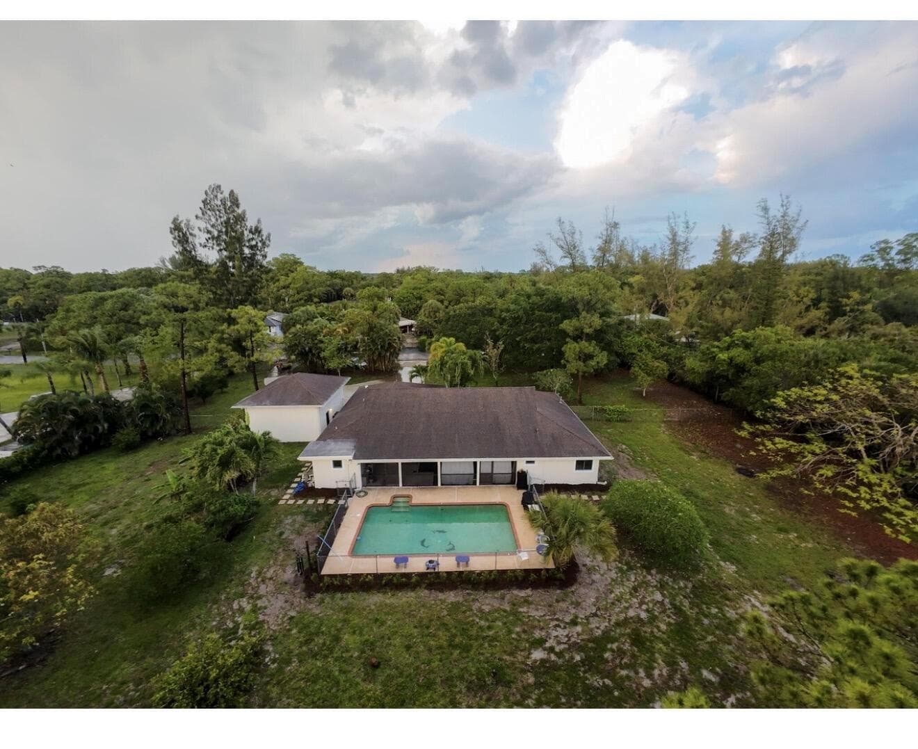 8264 Palomino Drive, Lake Worth, FL 33467 photo 2