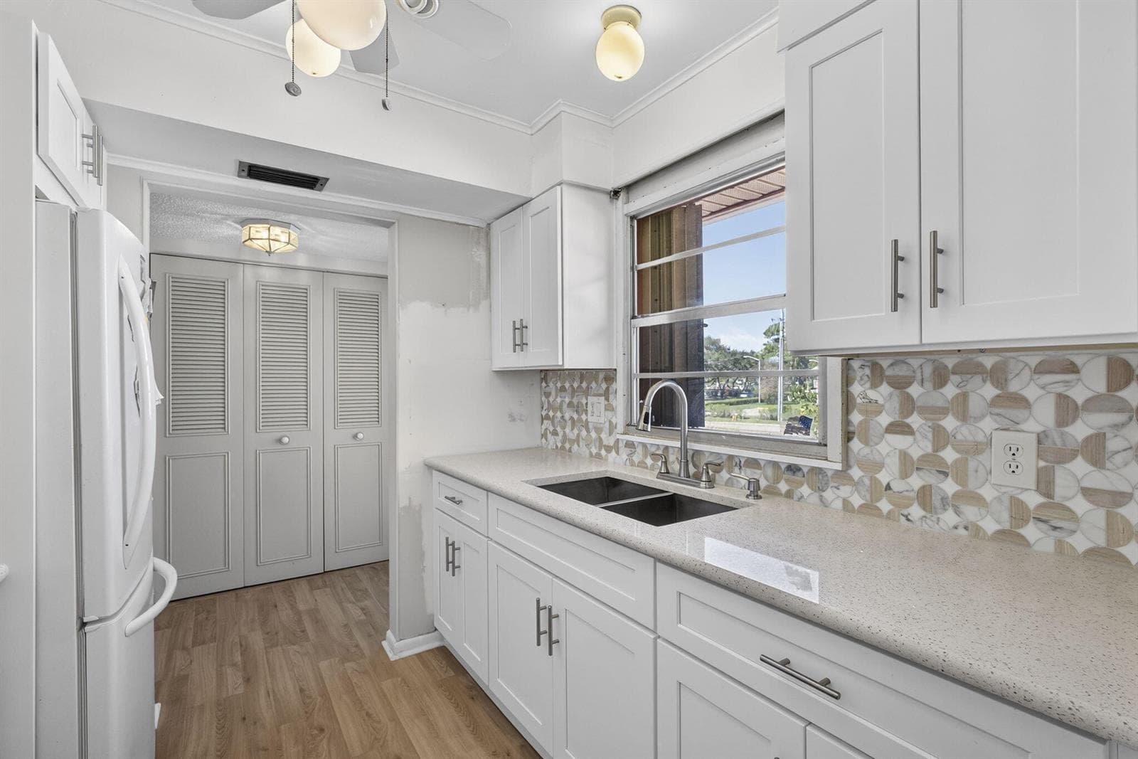 1 Golfs Edge # F, West Palm Beach, FL 33417 photo 4
