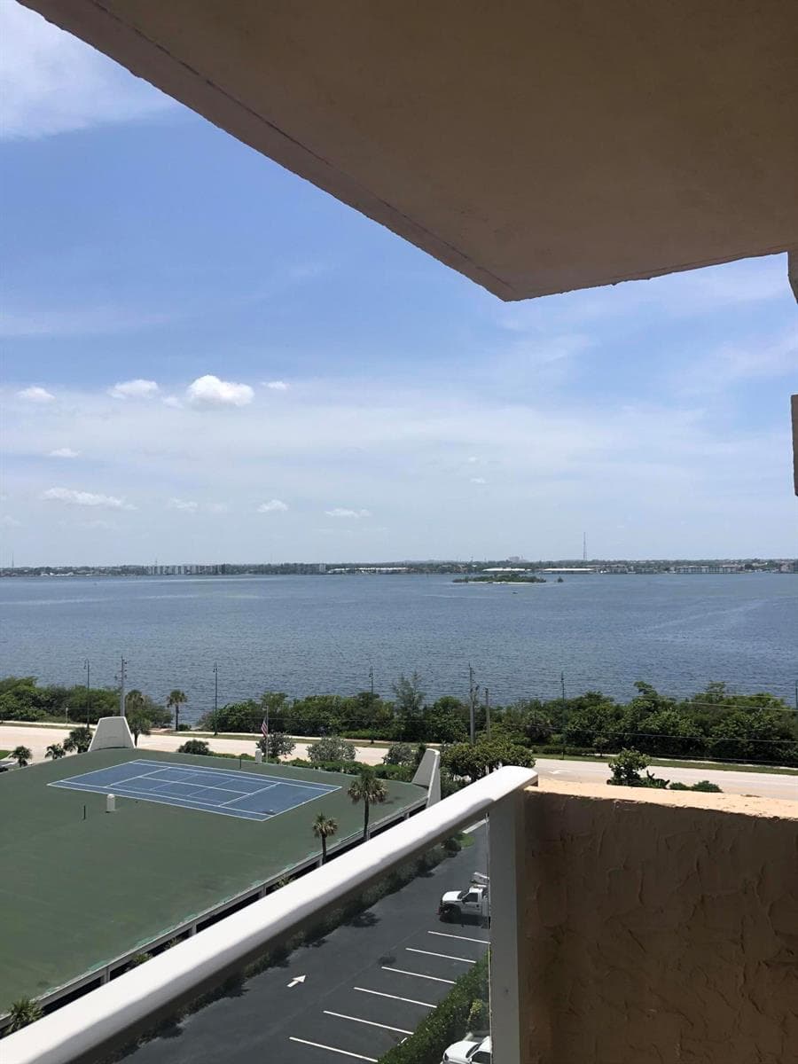 5440 N Ocean Avenue # 803, Singer Island, FL 33404 photo 2