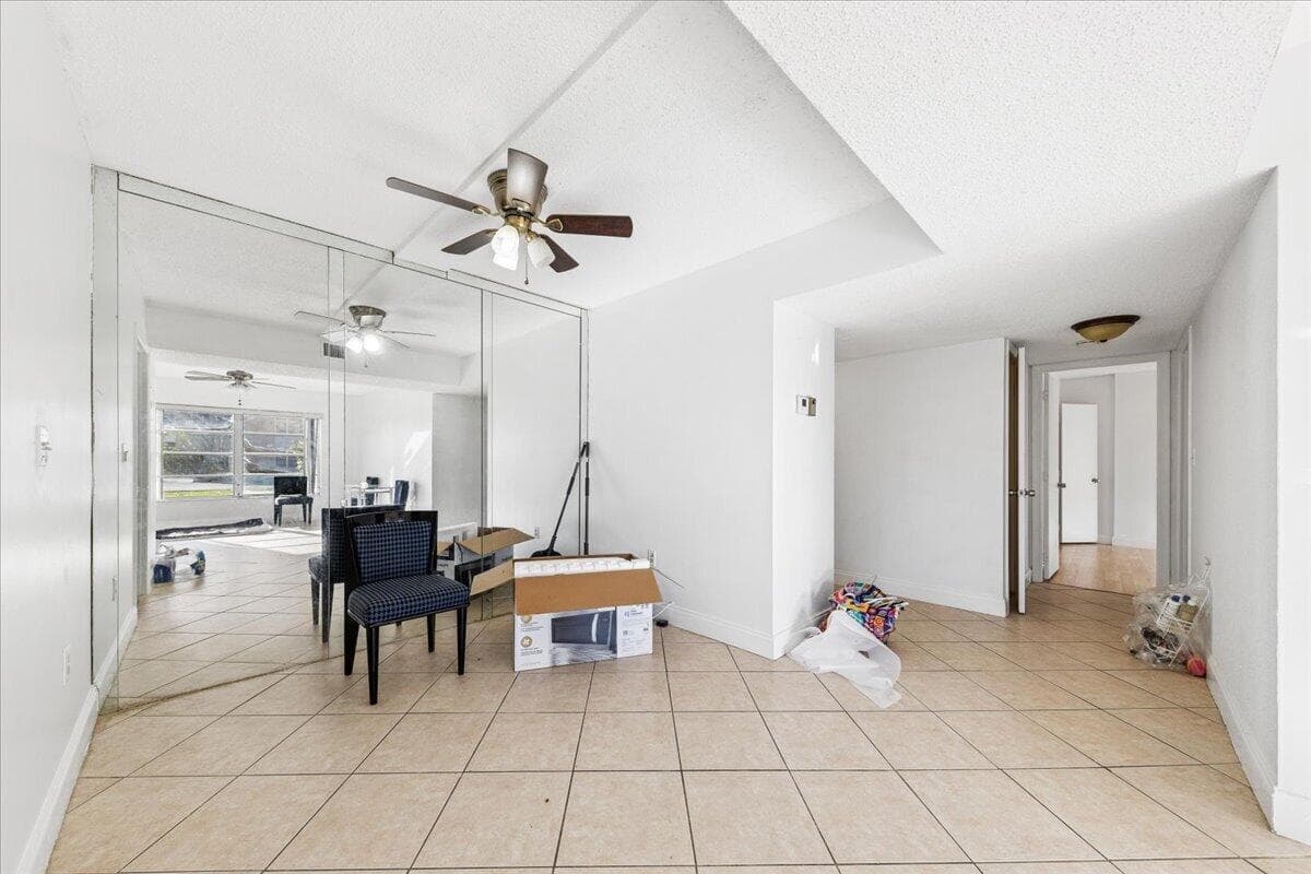 4156 Inverrary Drive, Lauderhill, FL 33319 photo 4