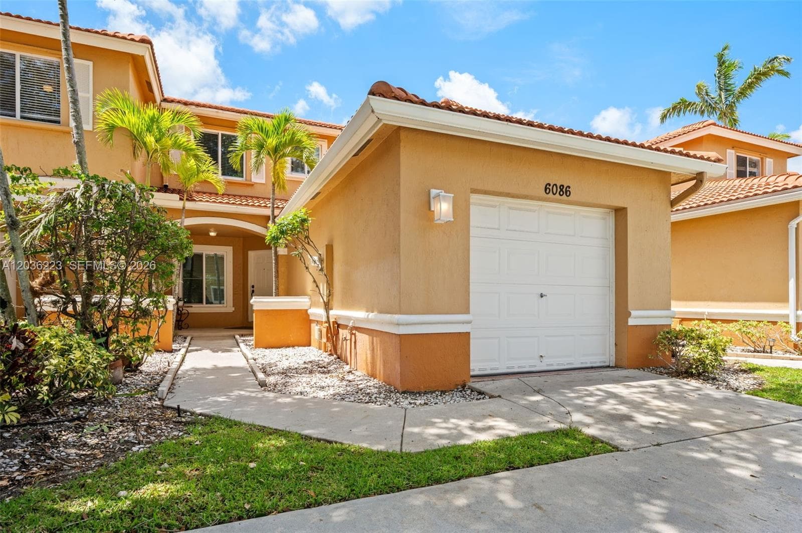 6086 Southard St, West Palm Beach, FL 33411 photo 3