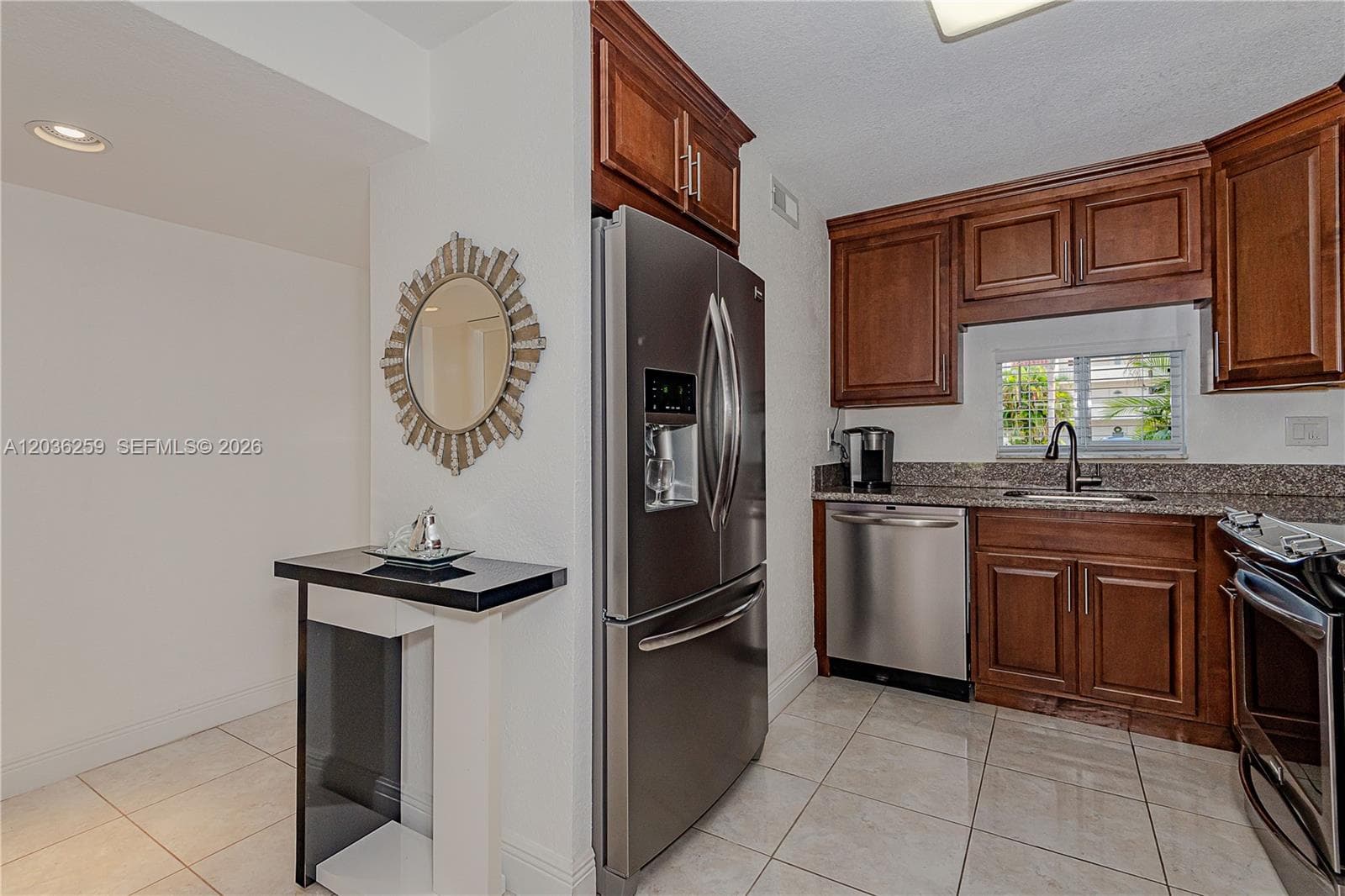 9410 N Hollybrook Lake Dr # 11-109, Pembroke Pines, FL 33025 photo 4