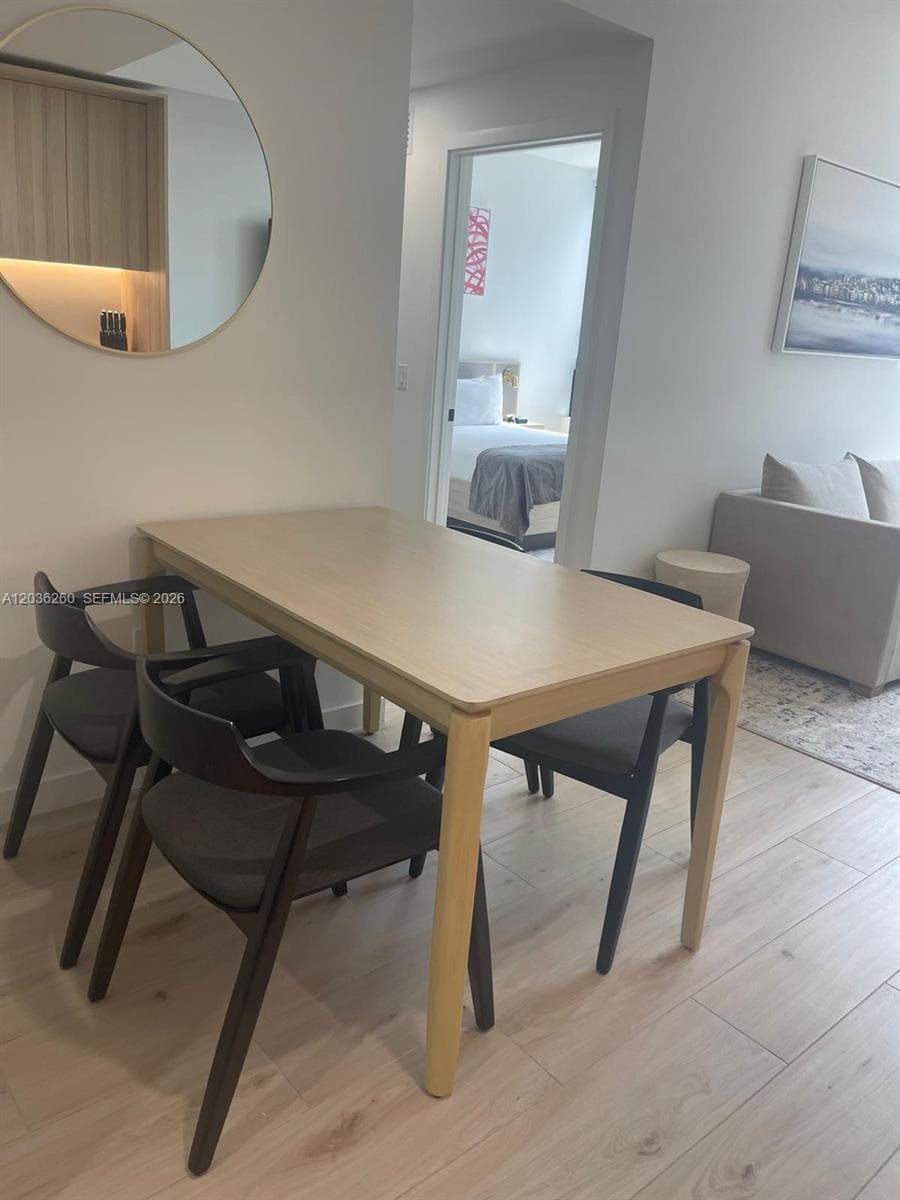 225 N Miami Ave # 805, Miami, FL 33128 photo 4