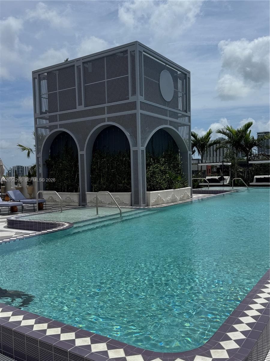 2700 NW 2nd Ave # 240, Miami, FL 33127 photo 3