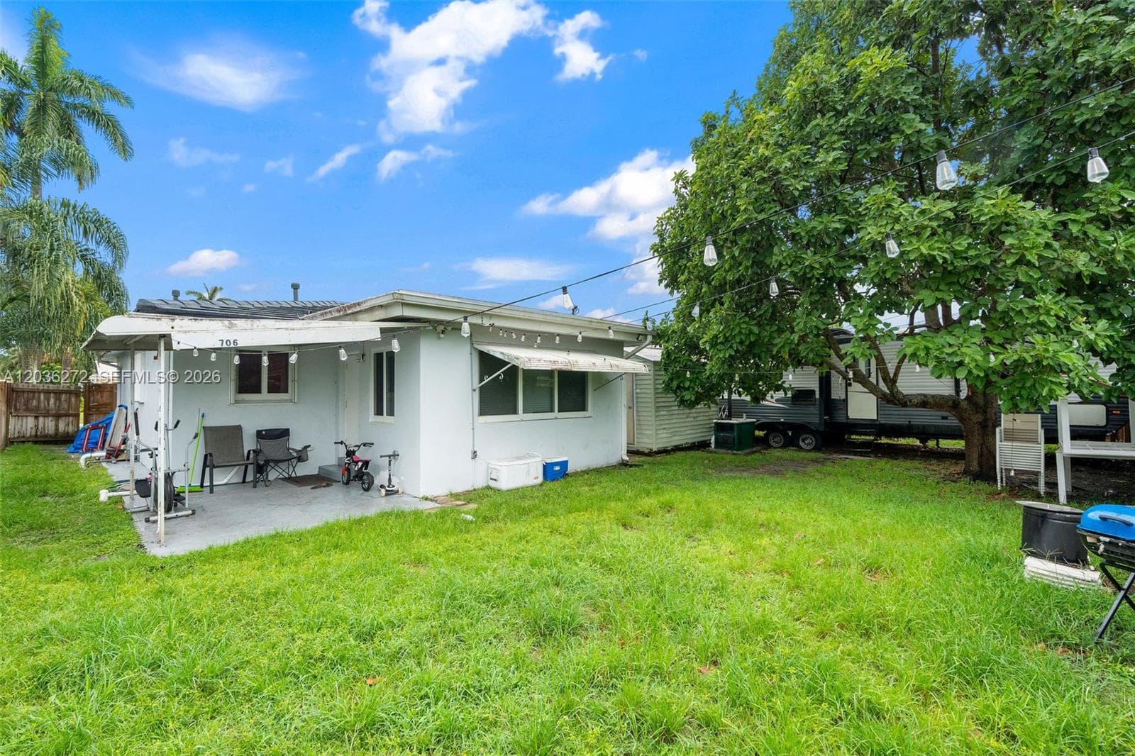 706 N 32nd Ct, Hollywood, FL 33021 photo 4