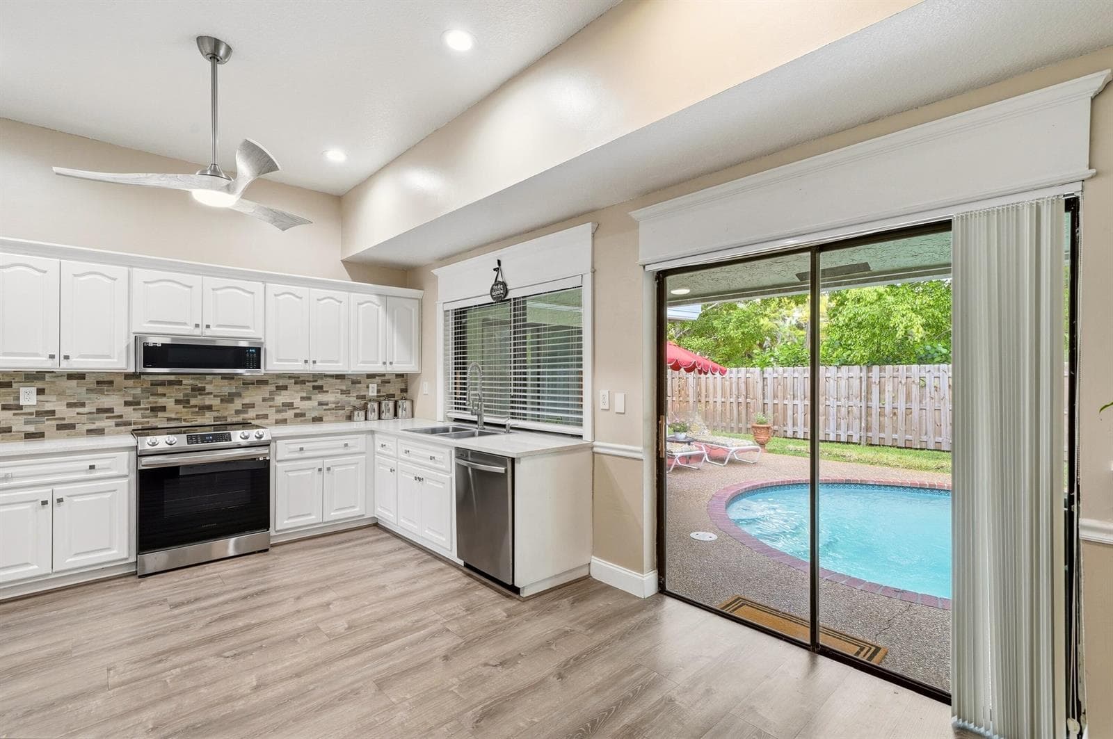 2145 NW 85th Lane, Coral Springs, FL 33071 photo 5
