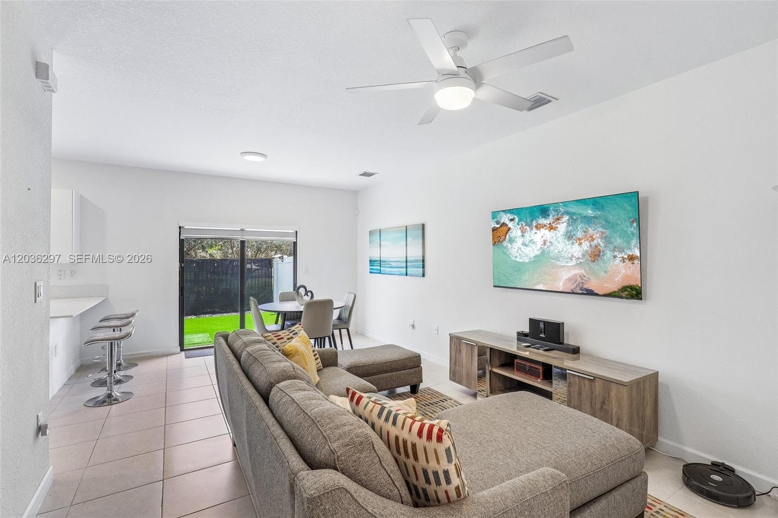 592 NW 203rd Ter, Miami Gardens, FL 33169 photo 5