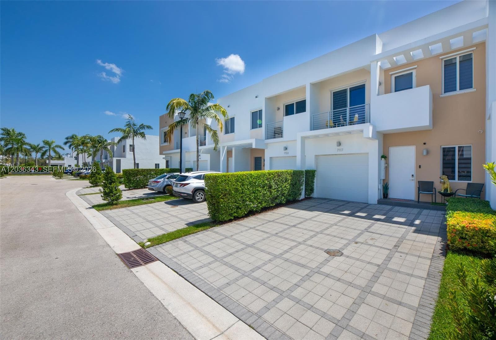 7117 NW 103rd Path, Doral, FL 33178 photo 4