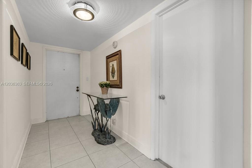 3100 NE 48th St # 212, Fort Lauderdale, FL 33308 photo 2