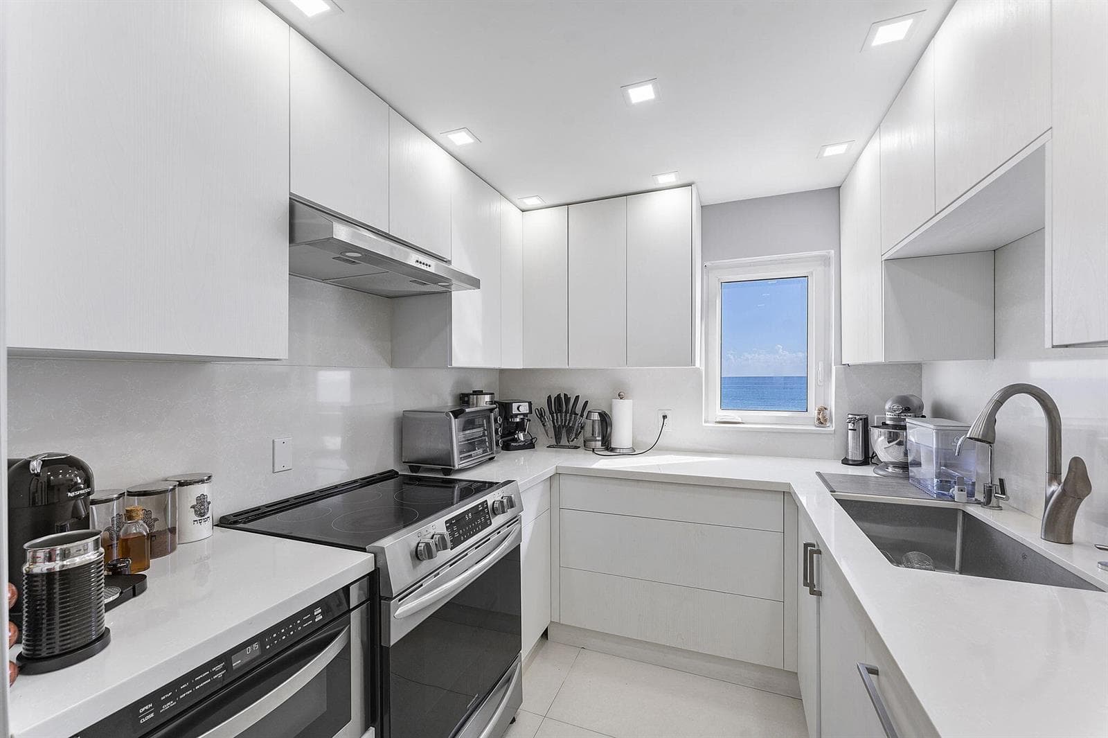 4505 S Ocean Boulevard # 307, Highland Beach, FL 33487 photo 5