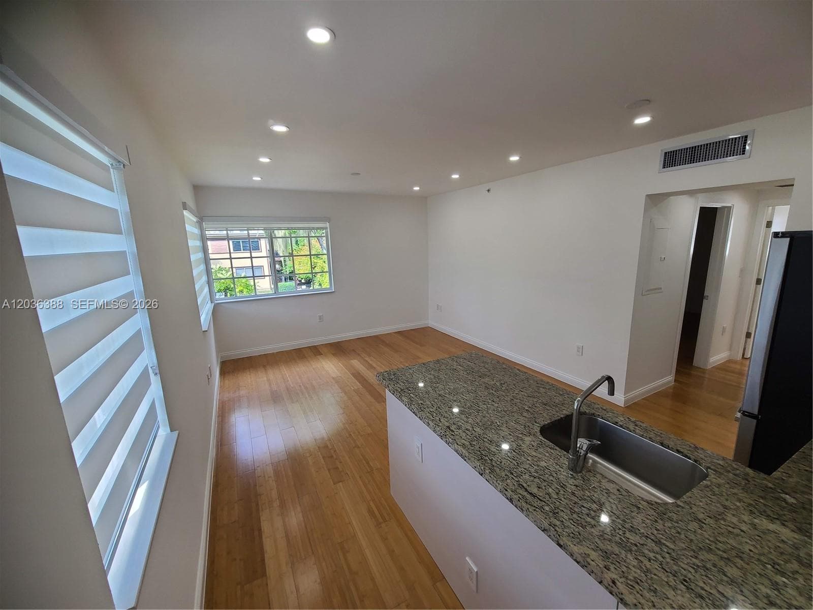 825 Michigan Ave # 3, Miami Beach, FL 33139 photo 2