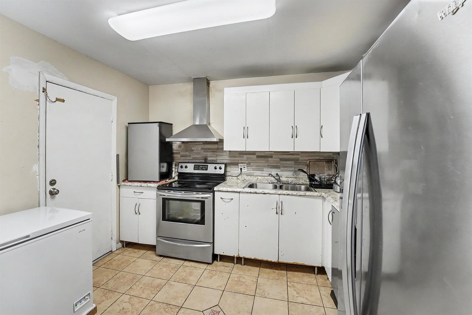 6061 N Falls Cir # 110, Lauderhill, FL 33319 photo 2