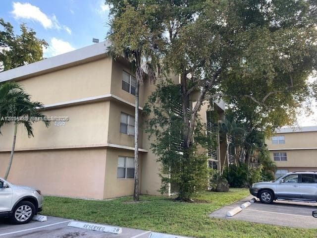 4205 N University Dr # 208, Sunrise, FL 33351 photo 2