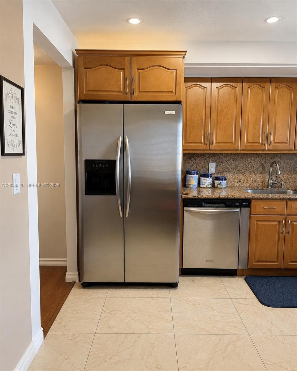 501 Three Islands Blvd # 303, Hallandale Beach, FL 33009 photo 5