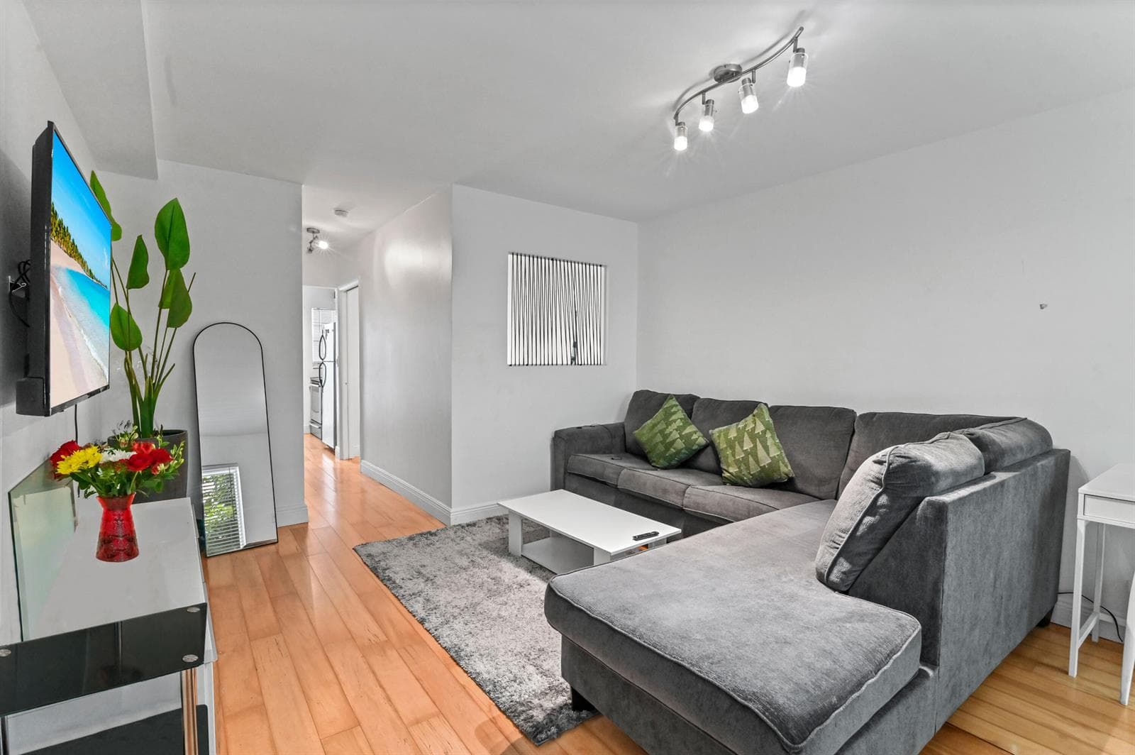1035 Meridian Avenue # 5, Miami Beach, FL 33139 photo 4